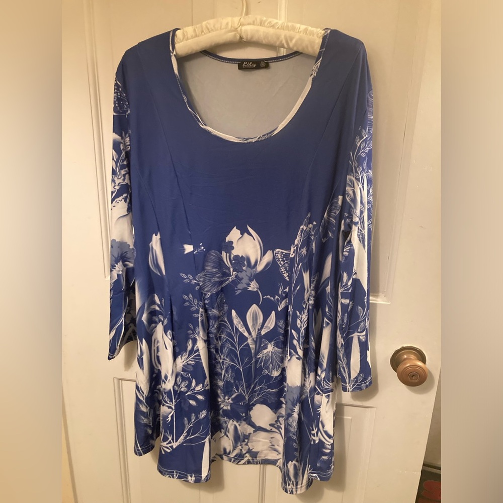 Lily tunic, size XL